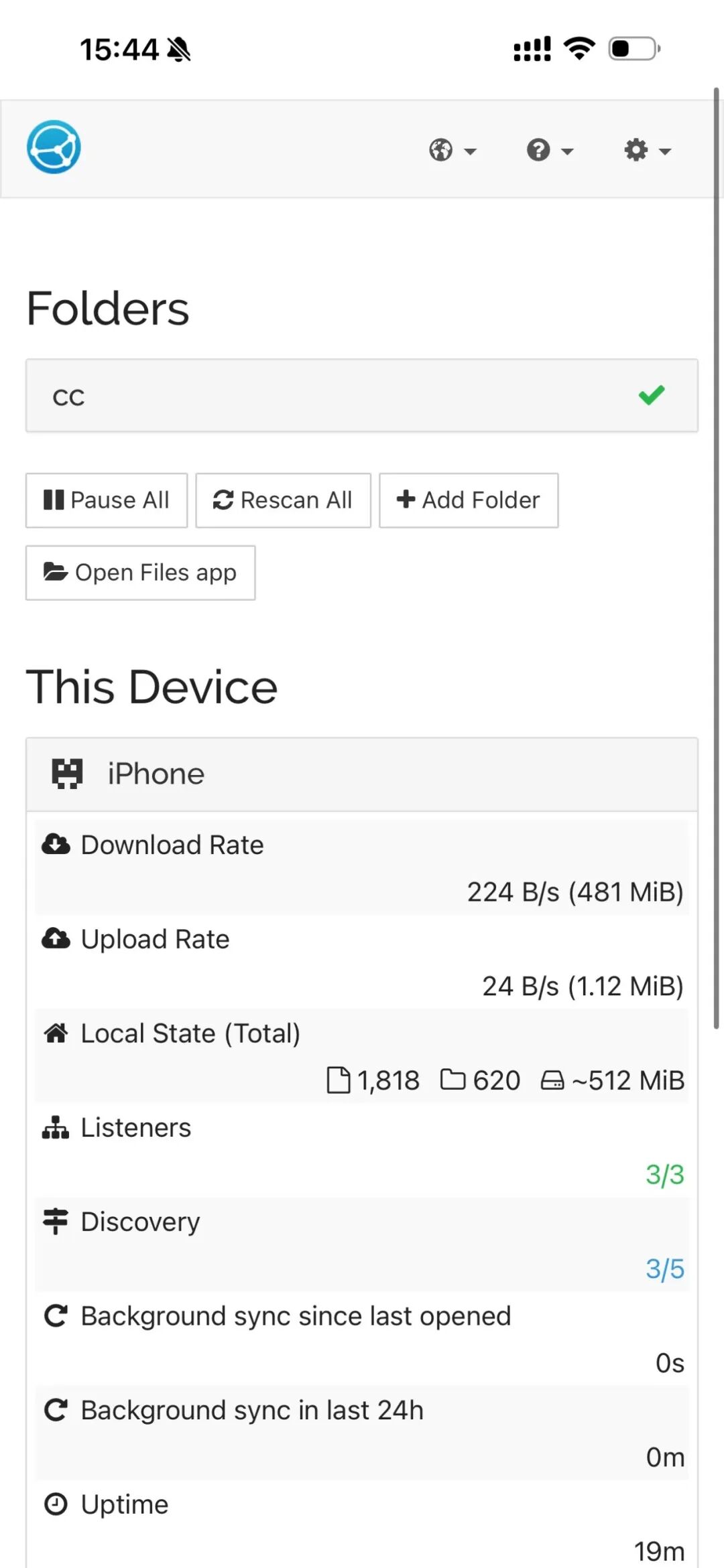 iPhone 上 Mobius Sync 的状态页:文件夹 cc 已同步,本机共 1,818 个文件、约 512 MiB